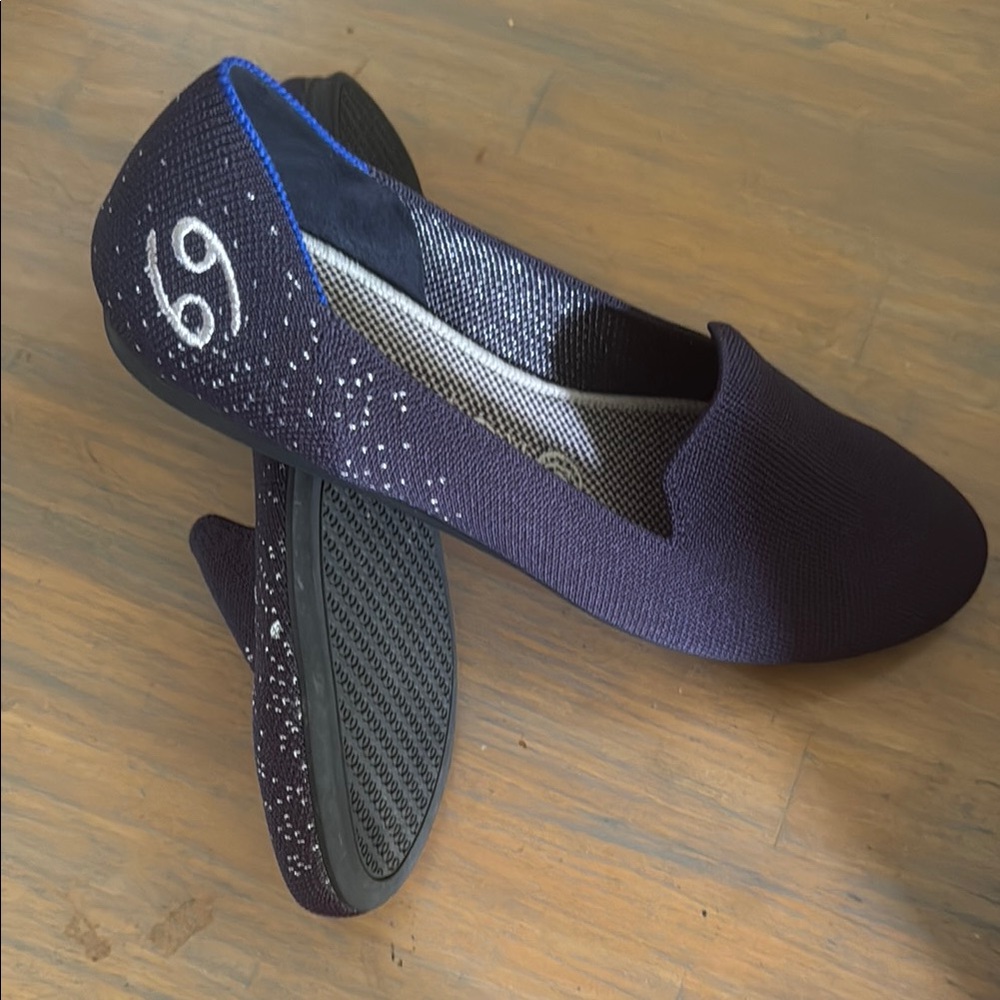 Cancer Zodiac Rothy’s , Size 8.5 - Picture 3 of 4